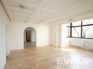 Pronájem bytu 5+1 a více 130 m² Praha