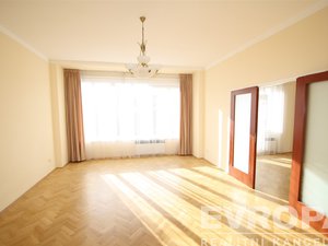 Pronájem bytu 3+1 108 m² Praha