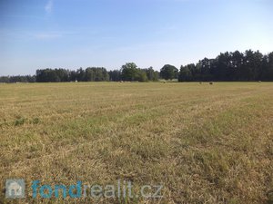 Prodej zemědělské půdy 74917 m² Roseč