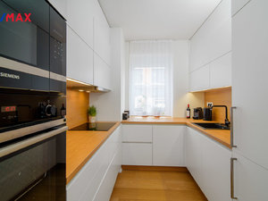 Prodej bytu 4+kk 128 m² Hořovice