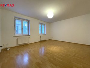 Pronájem bytu 1+1 42 m² Olomouc