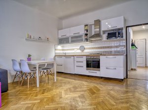 Pronájem bytu 3+kk 76 m² Praha