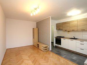 Pronájem bytu 3+kk 60 m² Pardubice