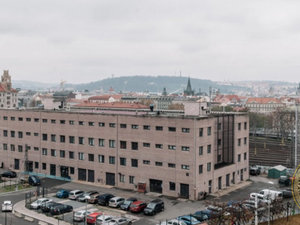 Pronájem kanceláře 360 m² Praha