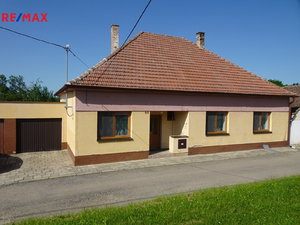 Prodej rodinného domu 180 m² Bezkov