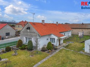 Prodej rodinného domu 300 m² Opolany
