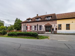 Prodej rodinného domu 382 m² Ražice