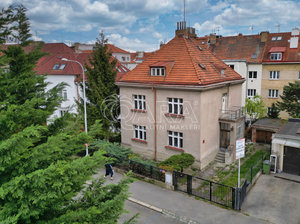 Prodej rodinného domu 300 m² Praha