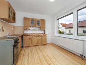 Prodej bytu 3+1 70 m² Oráčov