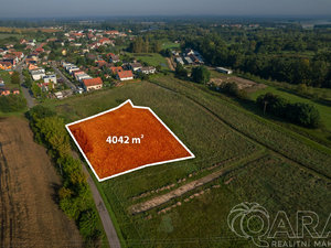 Prodej stavební parcely 4042 m² Valy