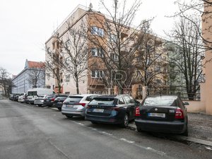 Prodej bytu 1+kk, garsoniery 43 m² Praha