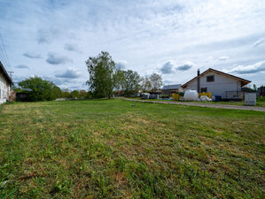 Prodej stavební parcely 1009 m² Dolní Chvatliny
