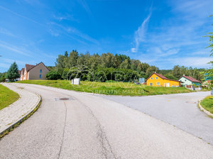 Prodej stavební parcely 1462 m² Větřní