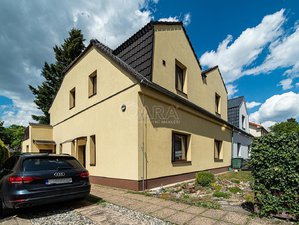 Prodej rodinného domu 220 m² Praha