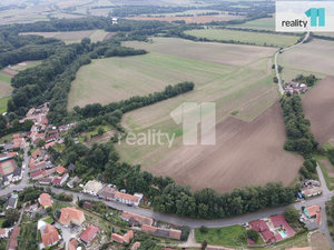 Prodej stavební parcely 30111 m² Brozany nad Ohří