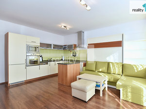 Pronájem bytu 3+kk 74 m² Praha