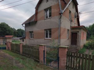Dražba podílu rodinného domu 120 m² Hroznětín