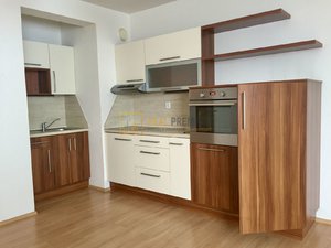 Pronájem bytu 1+kk, garsoniery 43 m² Uherské Hradiště