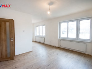 Prodej bytu 4+kk 80 m² Velké Pavlovice