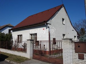 Prodej rodinného domu 277 m² Kostelec nad Labem