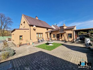 Prodej rodinného domu 200 m² Braňany