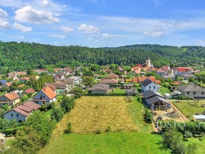 Prodej stavební parcely 1600 m² Kácov