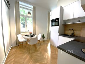 Prodej bytu 1+kk, garsoniery 29 m² Praha