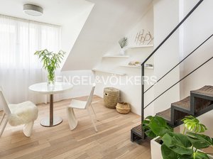 Pronájem bytu 1+1 38 m² Praha