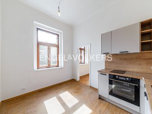 Pronájem bytu 3+1 53 m² Praha