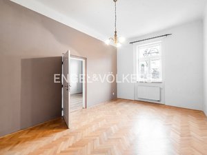 Pronájem bytu 3+1 81 m² Praha