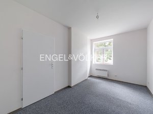 Pronájem bytu 1+1 30 m² Praha
