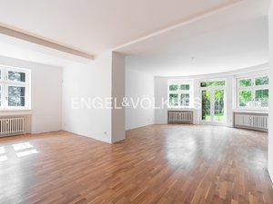Pronájem bytu 5+kk 255 m² Praha