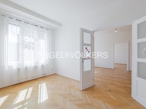 Pronájem bytu 3+kk 88 m² Praha