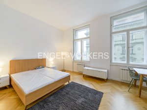 Pronájem bytu 1+kk, garsoniery 30 m² Praha