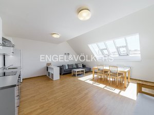 Pronájem bytu 3+kk 120 m² Praha