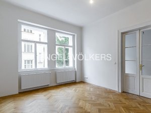 Pronájem bytu 3+kk 80 m² Praha