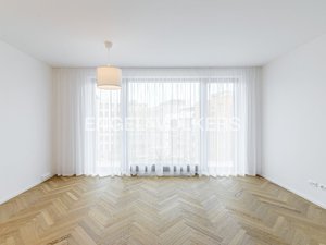 Pronájem bytu 3+kk 87 m² Praha