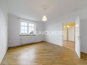 Pronájem bytu 3+1 90 m² Praha