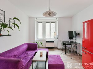 Pronájem bytu 2+kk 49 m² Praha