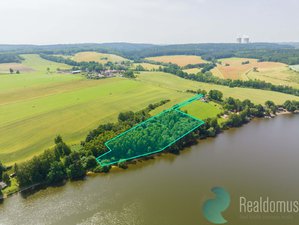 Prodej stavební parcely 9993 m² Hluboká nad Vltavou