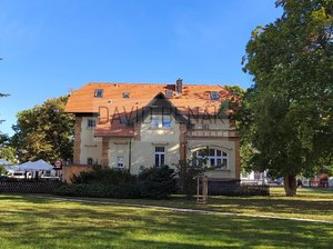 Pronájem vily 365 m² Hradec Králové