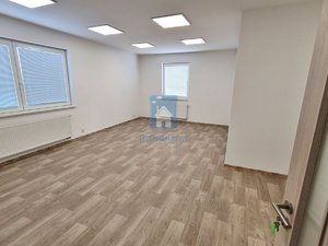 Pronájem kanceláře 30 m² Nýřany