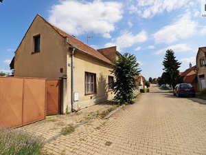 Prodej rodinného domu 144 m² Veltrusy