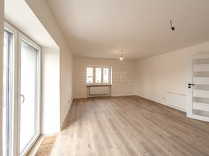 Prodej bytu 4+kk 129 m² Unhošť