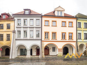 Pronájem bytu 1+kk, garsoniery 98 m² Hradec Králové