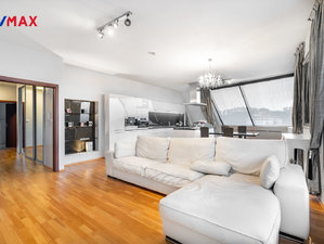 Prodej bytu 4+kk 155 m² Karlovy Vary