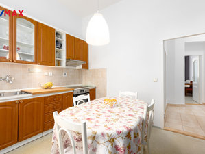 Prodej bytu 2+1 72 m² Karlovy Vary