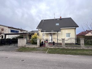 Prodej rodinného domu 199 m² Dřevčice
