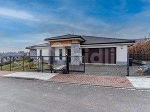 Prodej rodinného domu 245 m² Slavkov