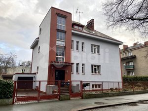 Pronájem bytu 3+1 80 m² Hradec Králové